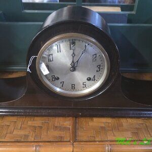 New Haven Clock Co Mantle Clock